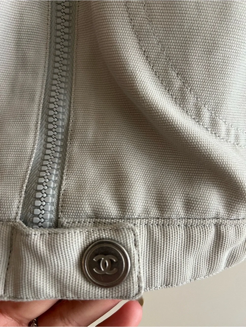CHANEL 2001 collection jacket